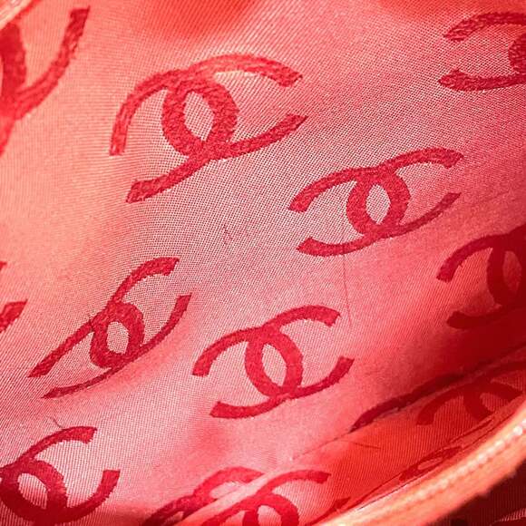 CHANEL Vintage Red Caviar Leather Logo Tote Bag - Picture 12 of 13